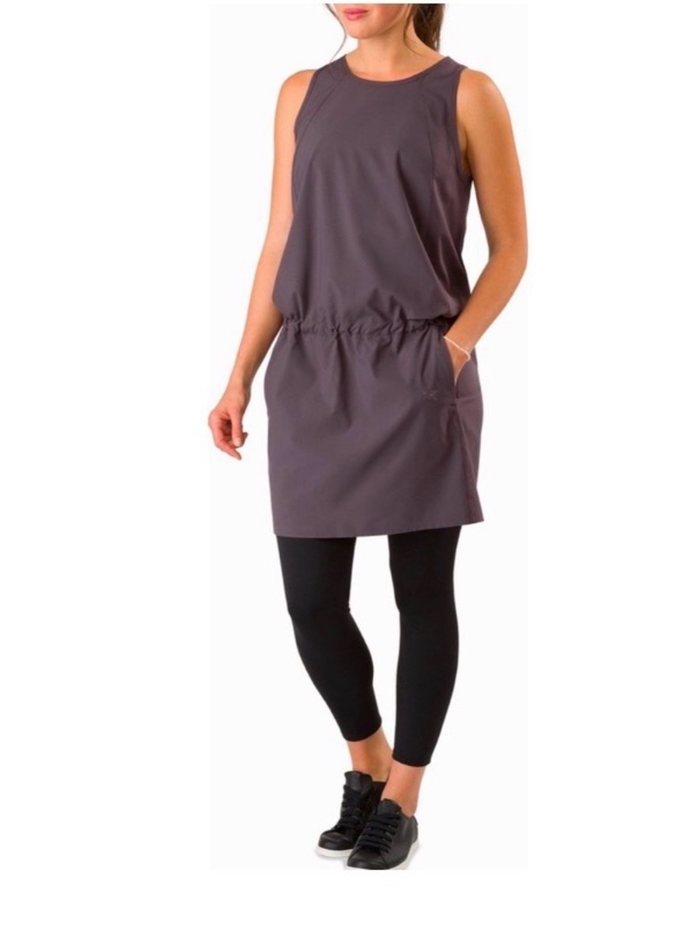 ARC’TERX CONTENTA ACTIVE DRESS SPORT ATHLETIC ATHLEISURE PLUM POCKETS SZ SMALL